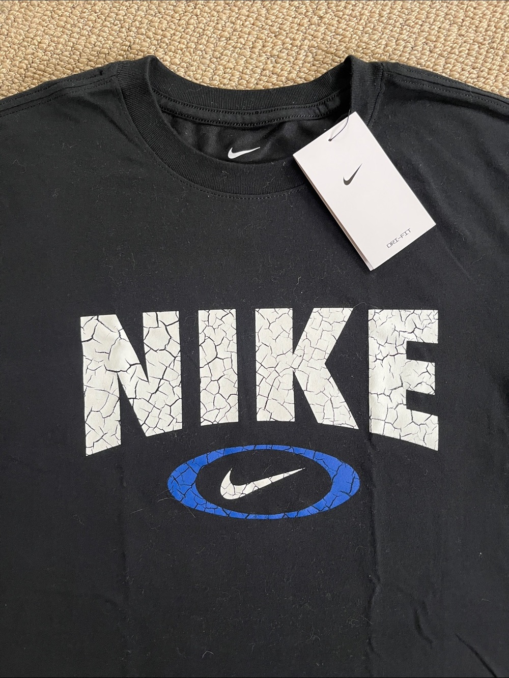 🆕 Nike Men’s Graphic Logo T-Shirt